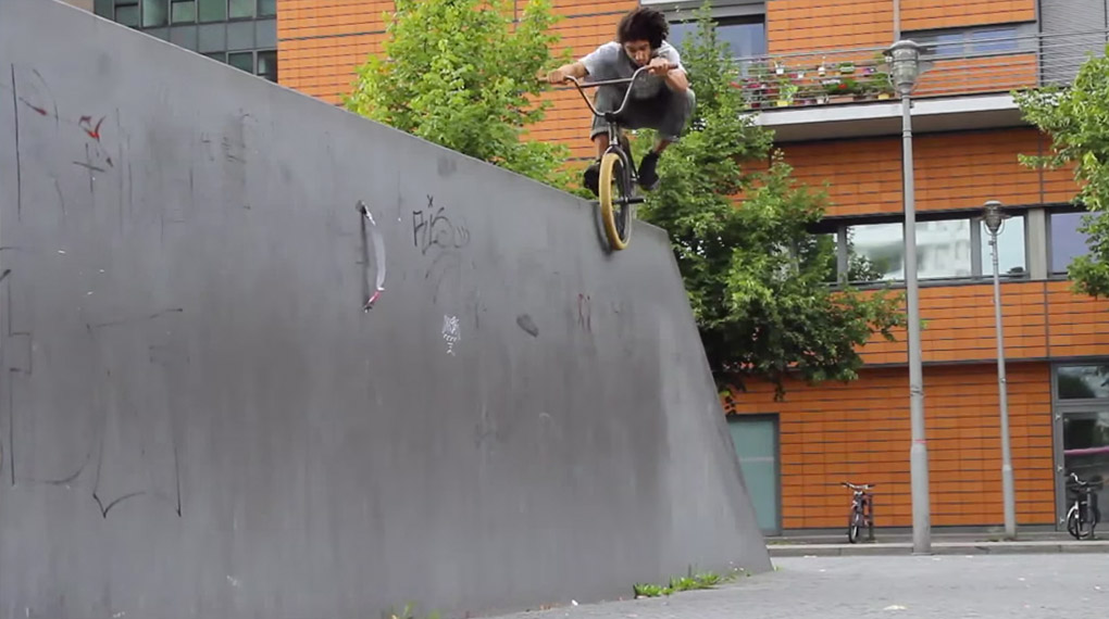 Was Alex Kennedy 2013 während seines Besuchs bei Richard Forne in Berlin für Primo gefilmt hat, ist so gut, das wir es einfach noch einmal posten müssen!