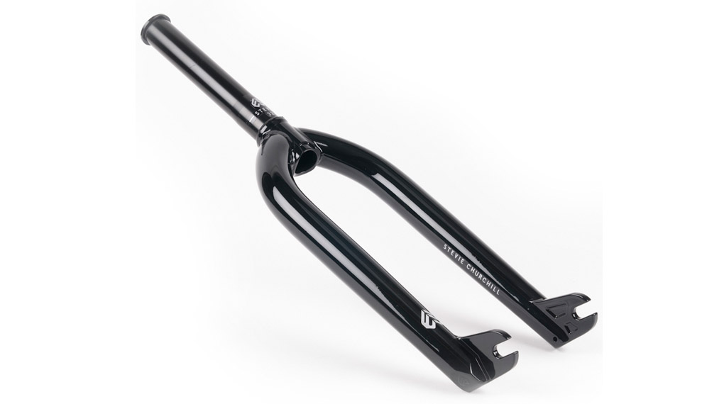 Hier erfährst du alles Wissenswerte über Stevie Churchills extrastabile Signaturegabel von Éclat.