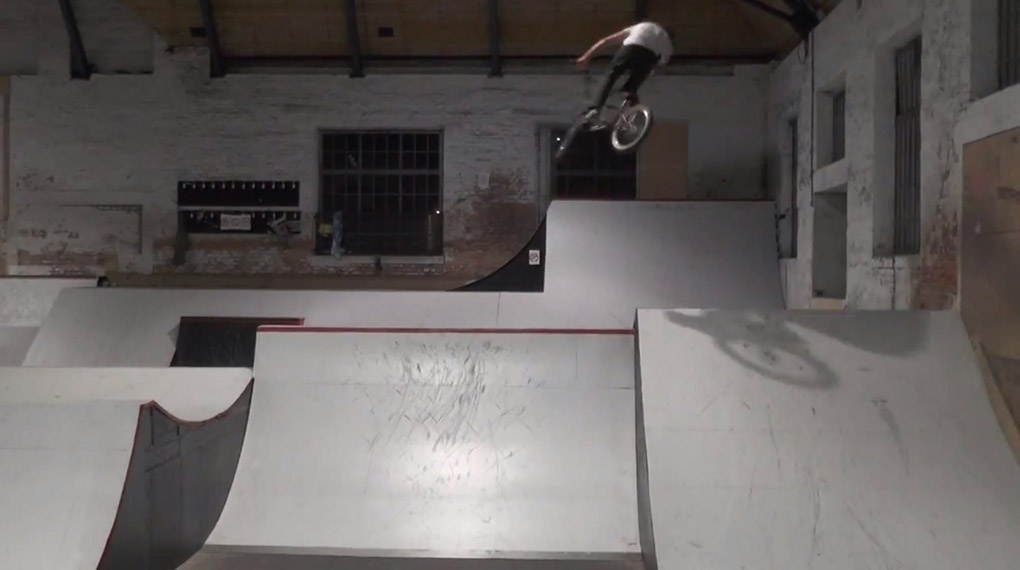 Nach dem großen Umbau im Sommer erreichten die Redaktion heute die ersten Bewegtbilder der Ulmer Reithalle. Mit dabei sind Robin Buck und Gregor Podlesny.