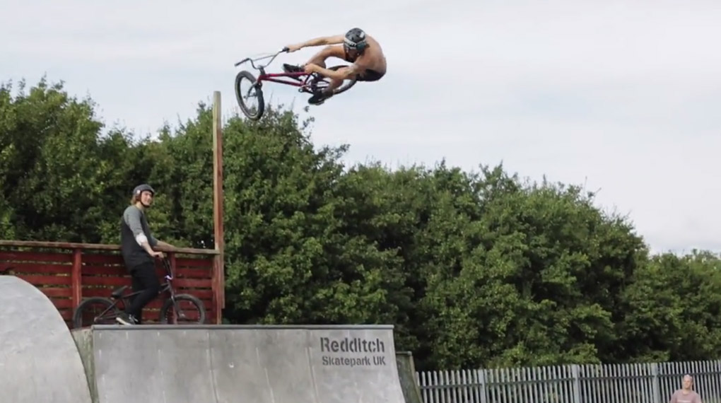 Auch Teil 2 der Berichterstattung über die UK-Shoptour 2014 von Sunday Bikes mit Chris Childs, Gary Young und Mark Burnett überzeugt auf der ganzen Linie.