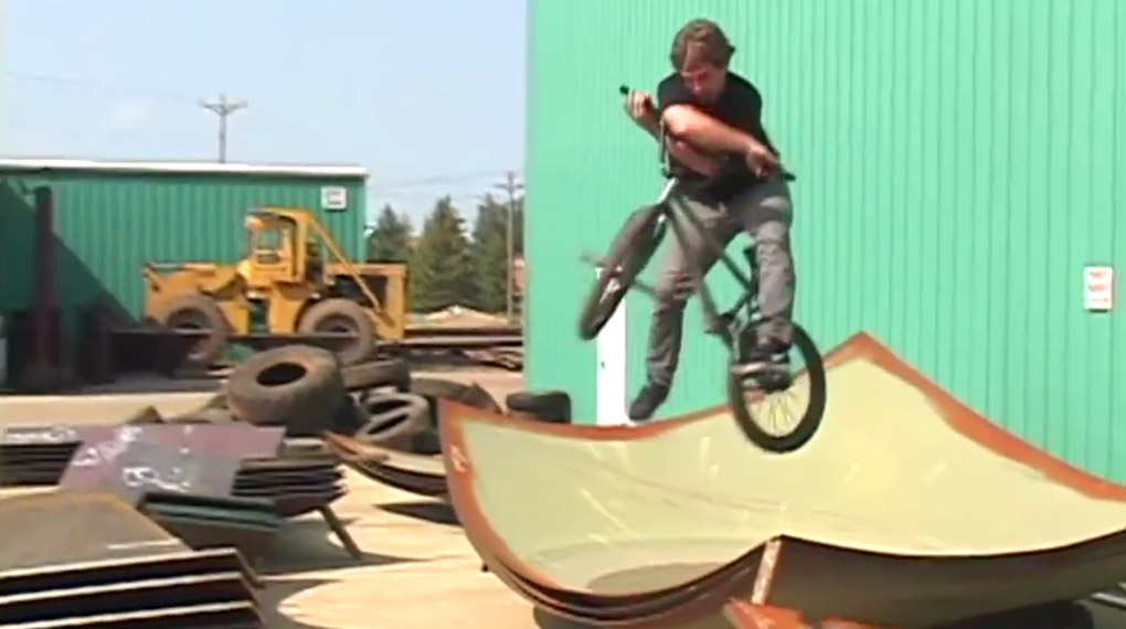 Egal wo Tammy McCarley auch hinkommt, ist die Party nicht fern. Für dieses Video war der feierfeste Lockenkopf in im Spotparadies Minneapolis.