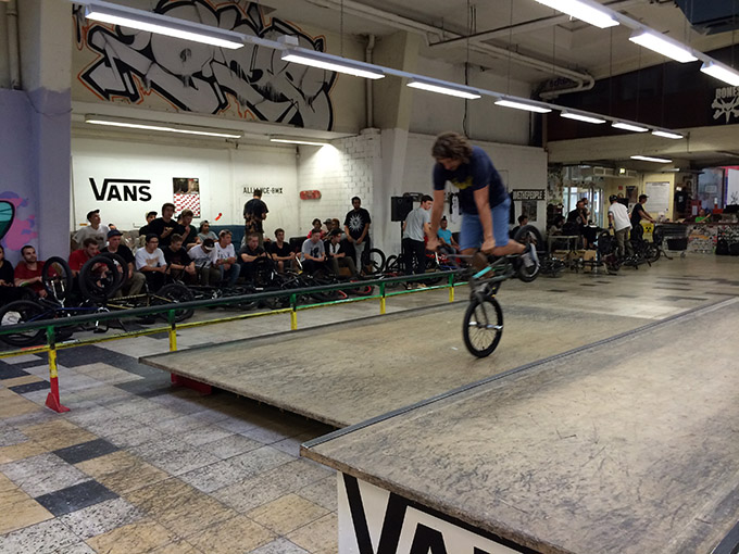 Flat.Street.Sebastian Pospischl