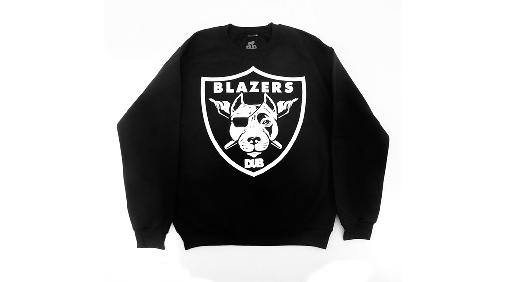 Produkt des Tages: Der Dub Blazer Sweater sieht nicht nur gut aus, er hält dich auch an kalten Tagen ordentlich warm. Von wegen "form follows fuction" …