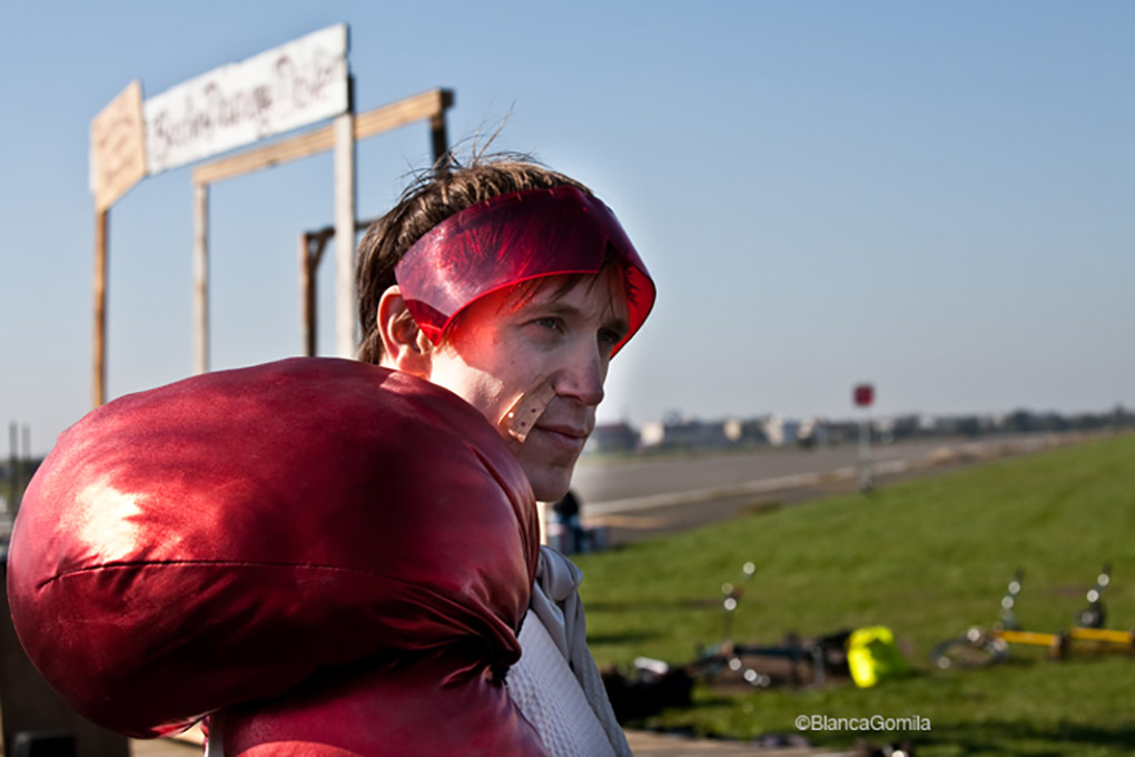 Vor einigen Jahren hatte Timo Jacobs Teamfahrer für Metal Bikes. Inzwischen dreht er Filme und steht in einem Interview Rede und Antwort zu seinem neuen Film.