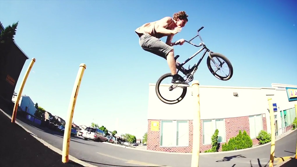 Joel Marchand ist das neuste Mitglied des BSD-Teams. Daher hat der Kanadier die Straßen Kanadas unsicher gemacht und ein mächtig gutes Video abgeliefert.