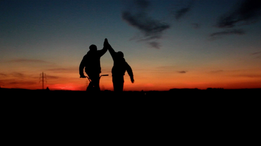 Gute Laune aus Norddeutschland: Hier ist Tim Krupkas Beitrag zum Bangers – Freestyle Film Festival 2014, der in Münster, Hannover und Lübbecke gefilmt wurde.