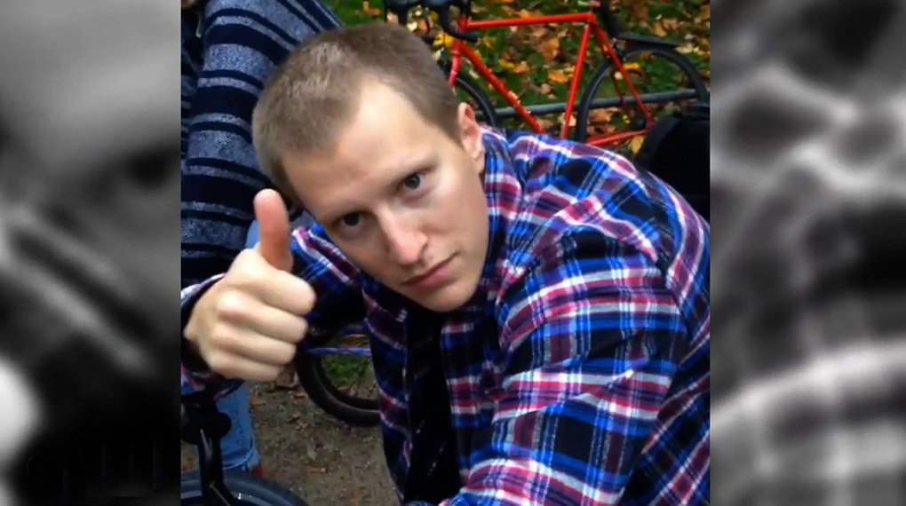 Zum Jahresende 2014 haben wir unsere Lieblings-Instagram-Clips von Felix Prangenberg, Bruno Hoffmann uvm. zu einem Best-of-Video zusammengeschraubt.