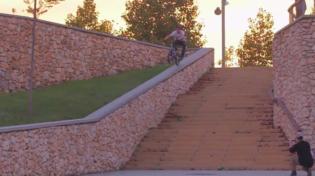 Das wethepeople Crysis überzeugt sowohl durch Ausstattung, als auch durch seine Optik. Was will man bei einem Komplettrad bitte mehr?