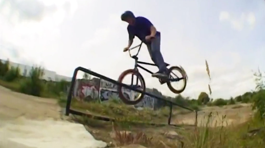 Hier sind ein paar Clips, die es nicht in 