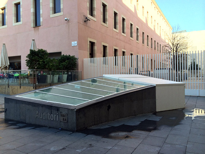 Barcelona Spots Ledge Macba