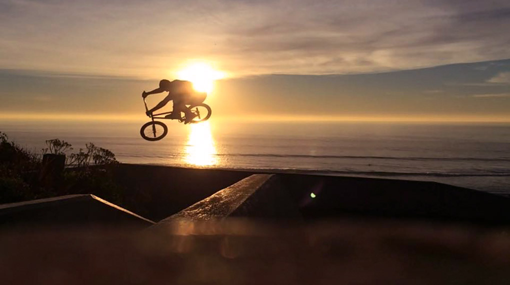 Felix Prangenberg hat sich eine zehntägige Pause vom deutschen Winter gegönnt und einige berühmte Parks und Streetspots in Kalifornien ausgecheckt.