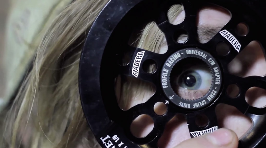 Erik Elstran ist wohl der unterhaltsamste Typ im BMX-Business, da wundert es auch nicht, dass das Madera Signet-Promovideo alles anders als normal ist.