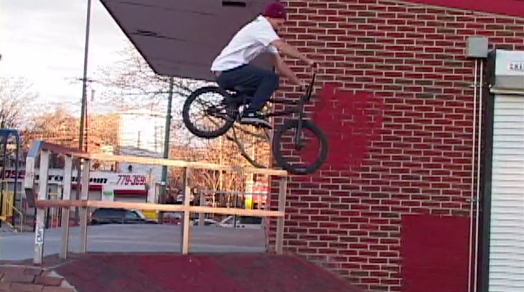 Matt Miller hat Chocolat Truck produziert und ist nun ins Animal Pro-Team aufgenommen worden. Wer so unglaublich clean fährt, hat sich das redlich verdient.