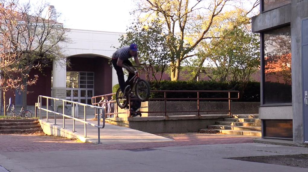 Ein Mixtape, dem droht niemals fertiggestellt zu werden und jede Menge starker Tricks aus Ontario. Klarer Fall, das muss das Mythtape sein!