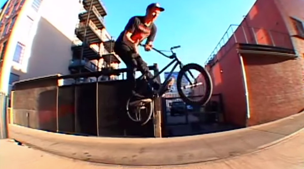 Dillon Leeper hat für 48 Stunden Boulder besucht. Für ihn anscheinend Zeit genug, um ein zweiminütiges Video an einigen der besten Spots der Stadt zu filmen.