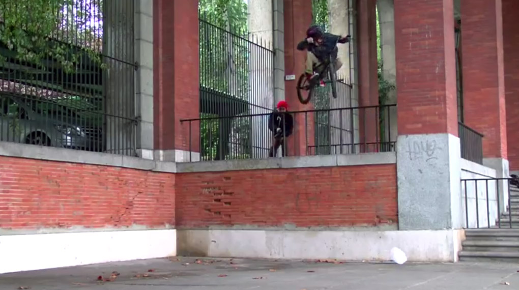 Federal Bikes hat Anthony Perrin, Bruno Hoffmann, Dan Lacey, Diogo Santos und Michal Šmelko auf Clipsafari nach Madrid geschickt. Hier ist ihre Ausbeute.