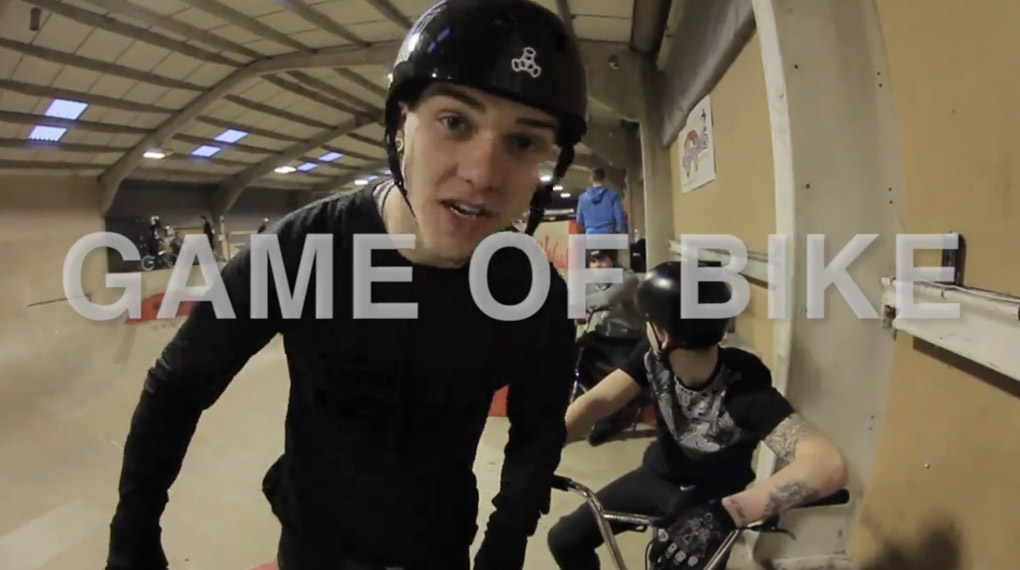Alex Coleborn, Ryan Taylor und Jack Hobson sind gegen Tom Justice, Jake Tones und Sam Franklin zu einer hammerharten Partie Game of BIKE angetreten.