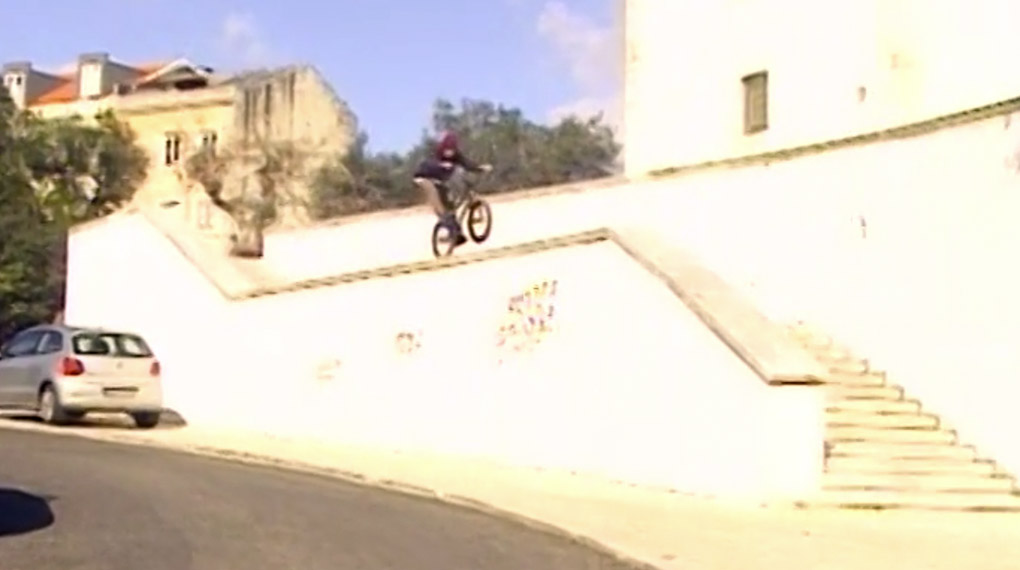 Auf der Suche nach Sonnenschein war ein Teil der Lowlife-Crew aus Holland für ein paar Tage in Lissabon zu Besuch. Hier ist das Video von ihrer Stippvisite.