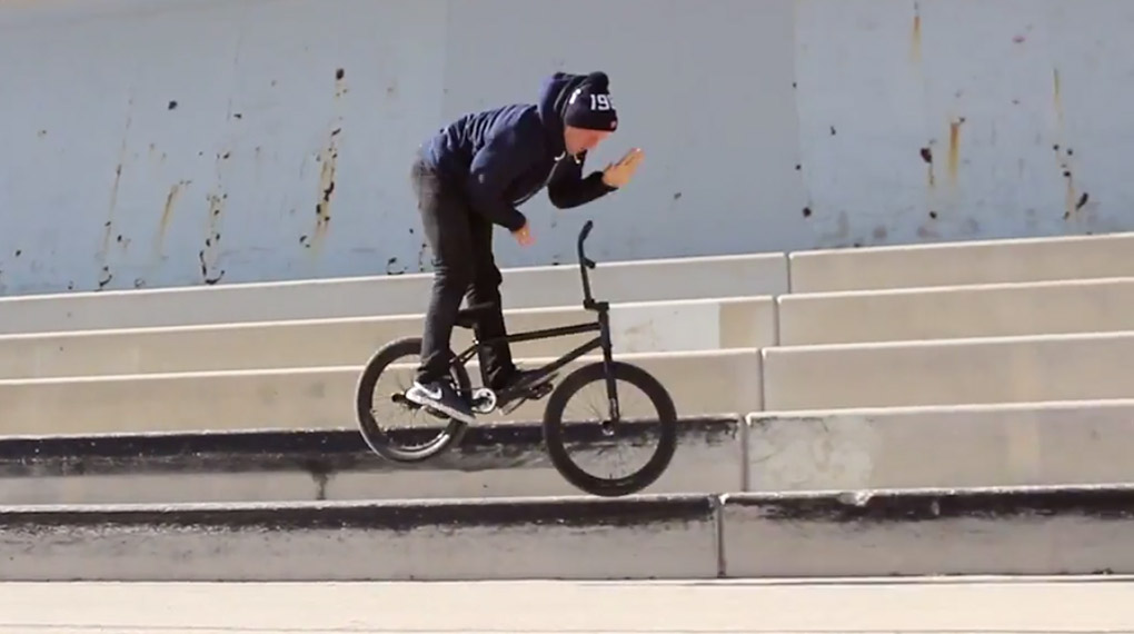 Moritz Nußbaumer testet die wethepeople Patron Fork auf den Straßen von Barcelona mit einigen technischen Endloslines vom Allerfeinsten.