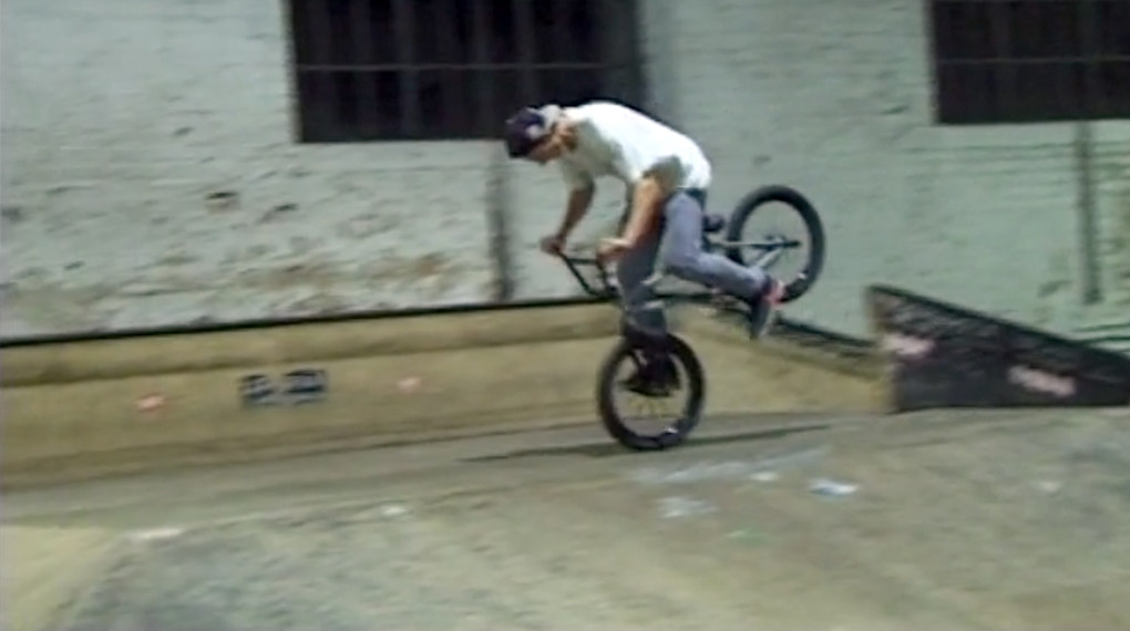 Neue Halle gegen alte Halle, neue Kamera gegen alte Kamera – die KSHZLE-Crew aus Karlsruhe zu Besuch in der Reithalle Ulm.