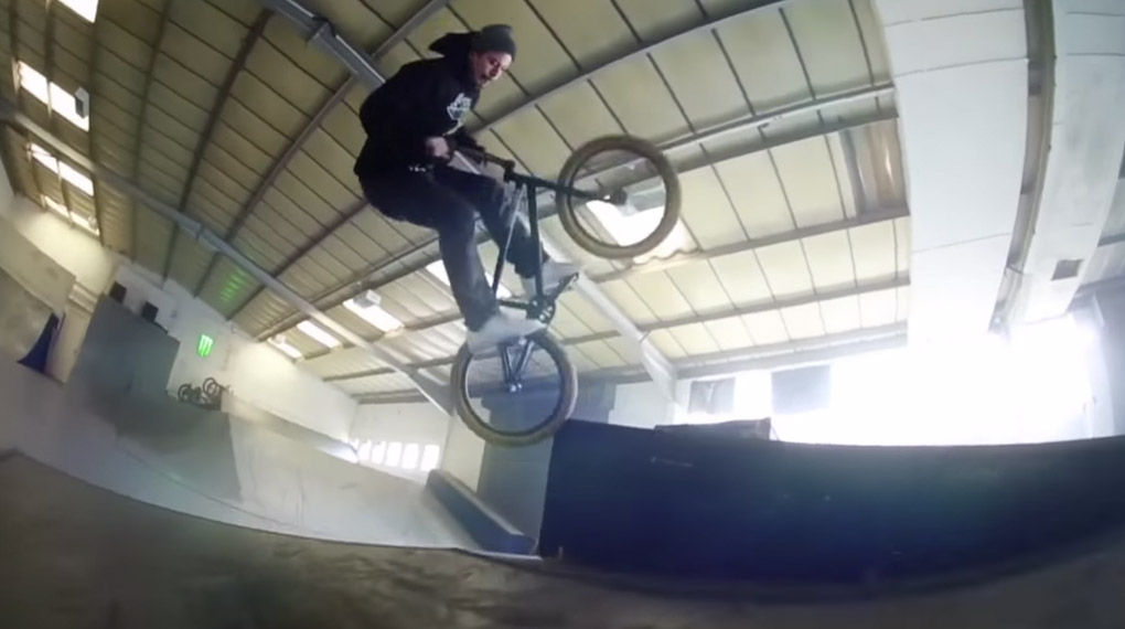 Bruno Hoffmann und Ben Lewis von Team Lacey haben beim 4Down1Up-Videocontest von Monster Energy X Dig Magazine alles kaputt gemacht. Angucken und staunen!