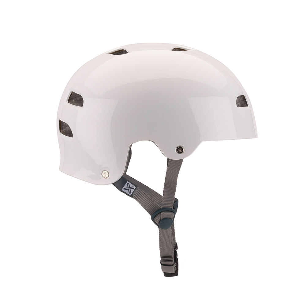 Fuse Alpha Icon Helm weiß