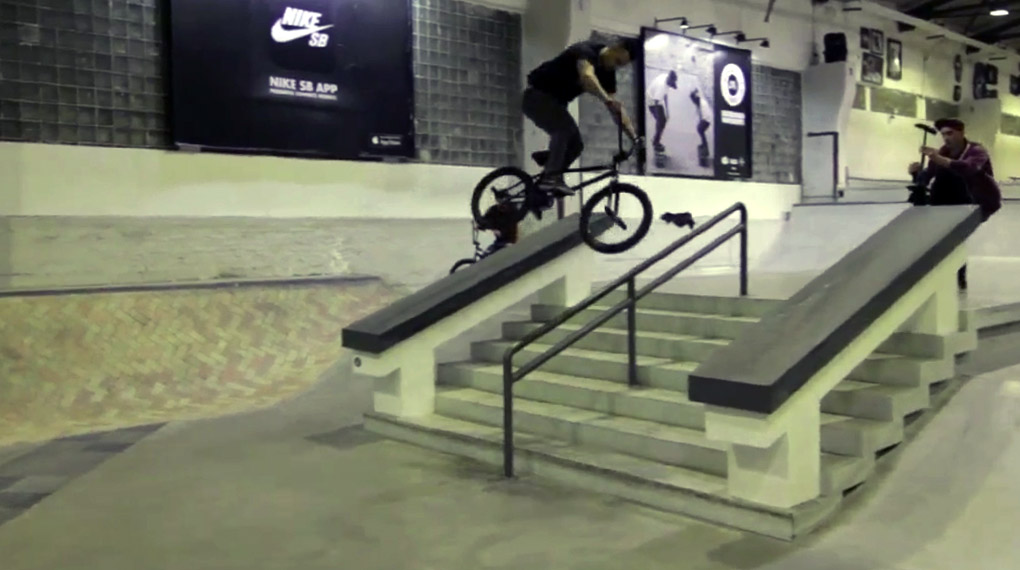 Benedikt Bagger und Roman Gebel von der Cama Crew haben in der Skatehalle Berlin gemeinsam ihren Geburtstag gefeiert. Was dort los war, verrät dieses Video.