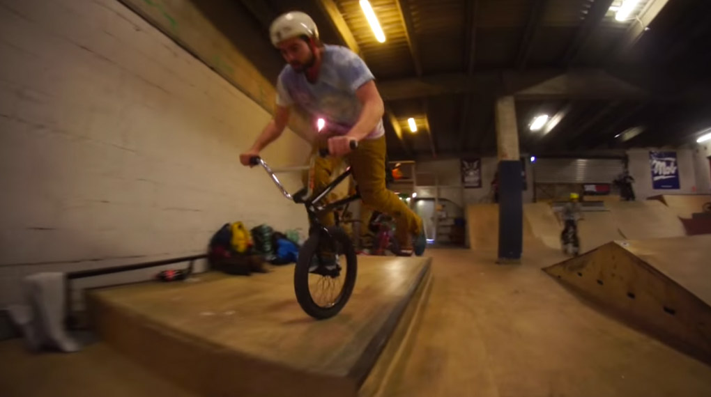 Beim Infaction Ostercamp 2015 standen Besuche in den Skatehallen von Lüdenscheid, Siegen und Gießen auf dem Programm. Was dort abging, verrät dieses Video.