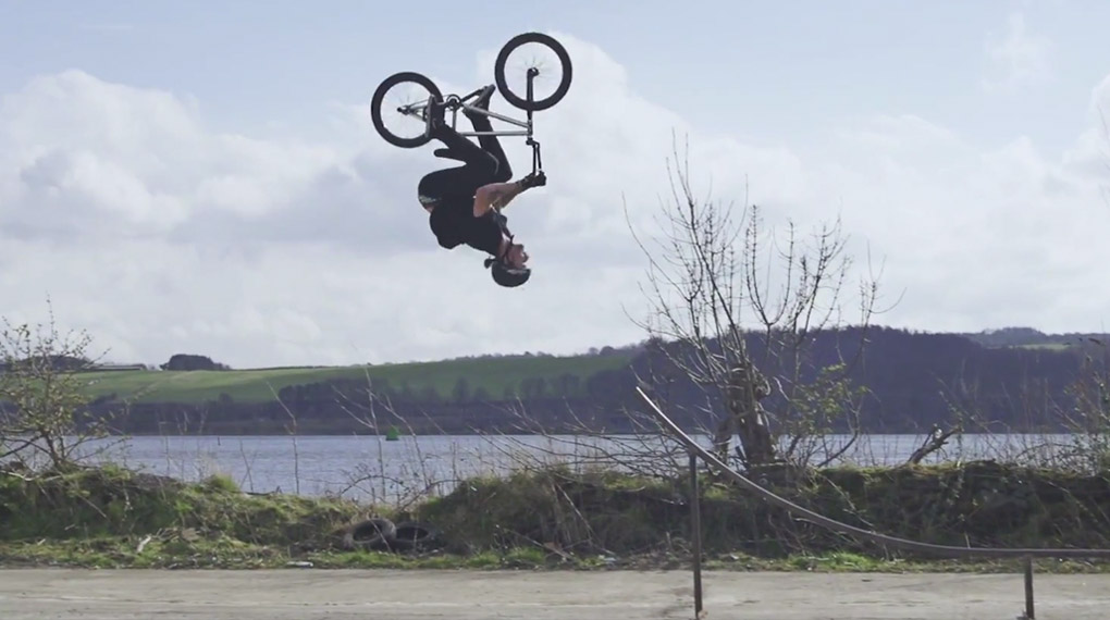 Jason Phelan ist neu im Team von GT Bicycles und wandelt zur Feier des Tages auf den Spuren von Mike 