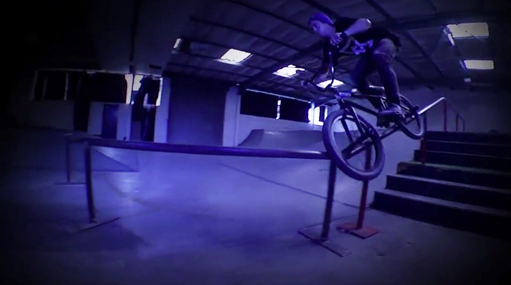 Zum großen Finale des 4Down1Up-Videocontests drehen Nathan Williams und Alex Valentino so richtig auf. Ob es damit für Team Williams für den Sieg reicht?