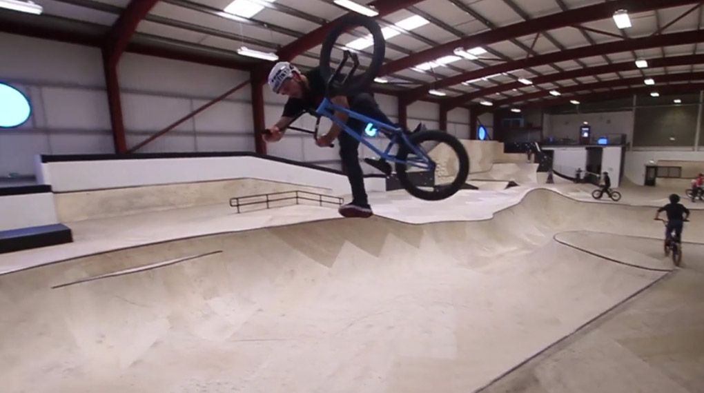 Das Team vom 20Twenty-Shop auf Stippvisite im TX Skatpark – Wie Alex Donnachie, Matt Roe und der Rest der Bande in Aberdeen gewütet haben, erfährst du hier.