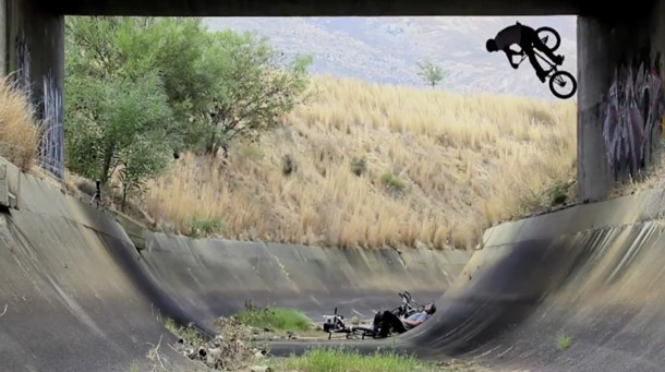 Matthias Dandois, Maxime Charveron, Kevin Kalkoff und Ben Hennon haben von Vans einen Südafrikaurlaub spendiert bekommen. Mehr dazu in diesem Video.