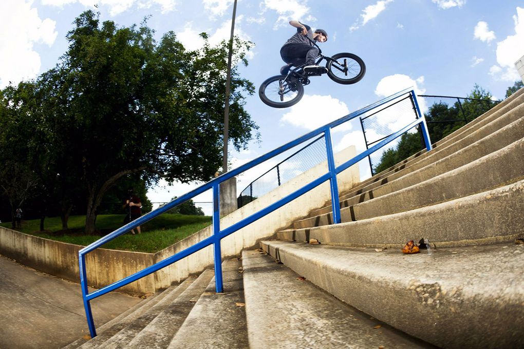 Garrett Reynolds ist auch in diesem Jahr wieder beim BMX Street Rink auf dem Munich Mash im Olympiastadion dabei. Ob es diesmal für einen Platz auf dem Treppchen reicht? Am 27. Juni wissen wir mehr.
