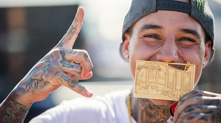 Hier findest du eine Zusammenfassung aller Höhepunkte der BMX-Disziplinen Vert, Park, Dirt, Big Air und Big Air Doubles bei den X Games 2015 in Austin.