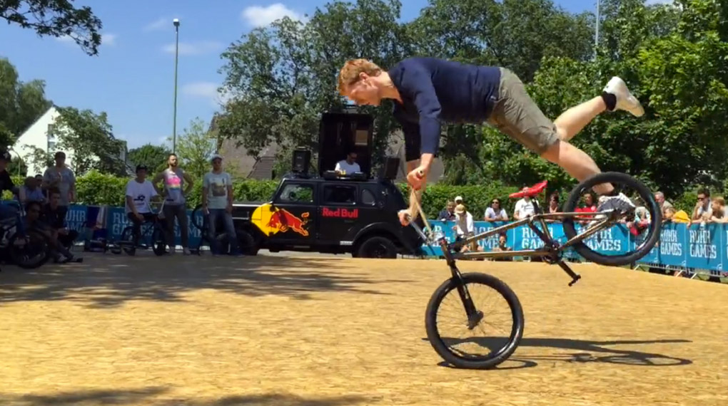 Hier gibt es ein Video und die Ergebnisse vom Flatlandlandcontest auf den Ruhrgames 2015 im Jahnstadion Bottrop.