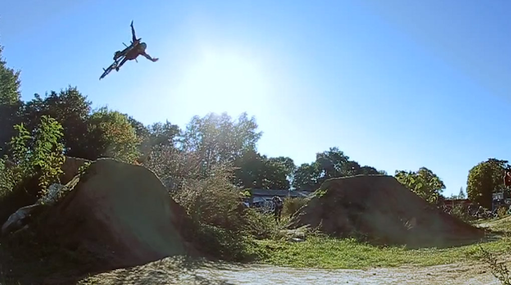 Mirko Wakat hat einige seiner Lieblingsaufnahmen der letzten Zeit zu einem schicken Showreel zusammengefasst. Mehr dazu hier.