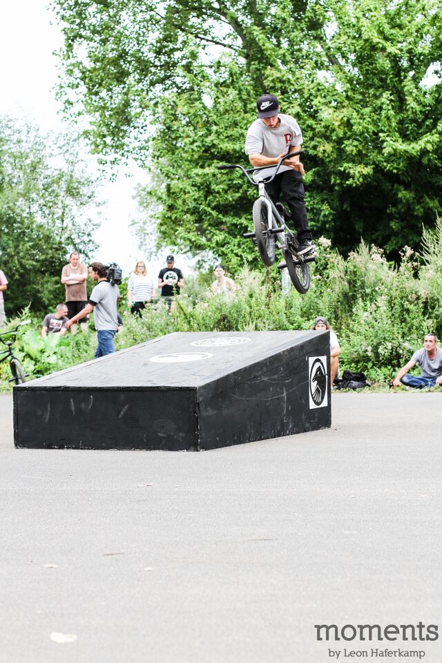 Nico van Loon bei der Arbeit