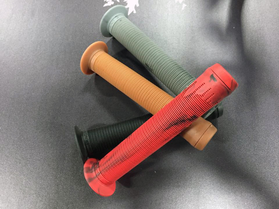 Bruno Hoffmann hat einen Signaturegriff von éclat mit der Skyline von Frankfurt bekommen. Auch hier gratulieren wir!