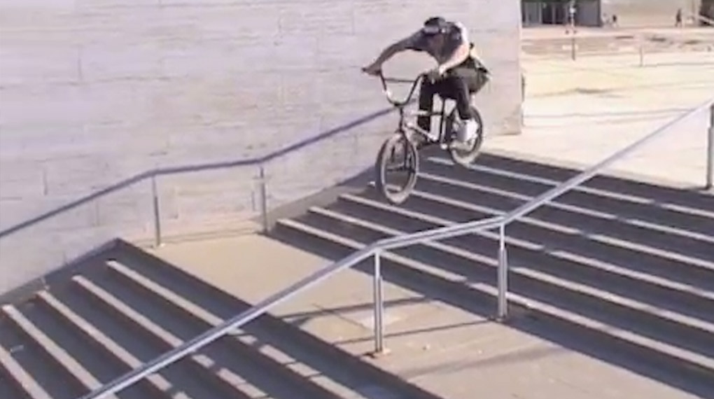 Jacob Cable, Abdullah Alkhalili, Denim Cox, Jamen Carr und Dan Beerly von der Common Crew haben für dieses Video in Barcelona ihr Unwesen getrieben. FUEGO!