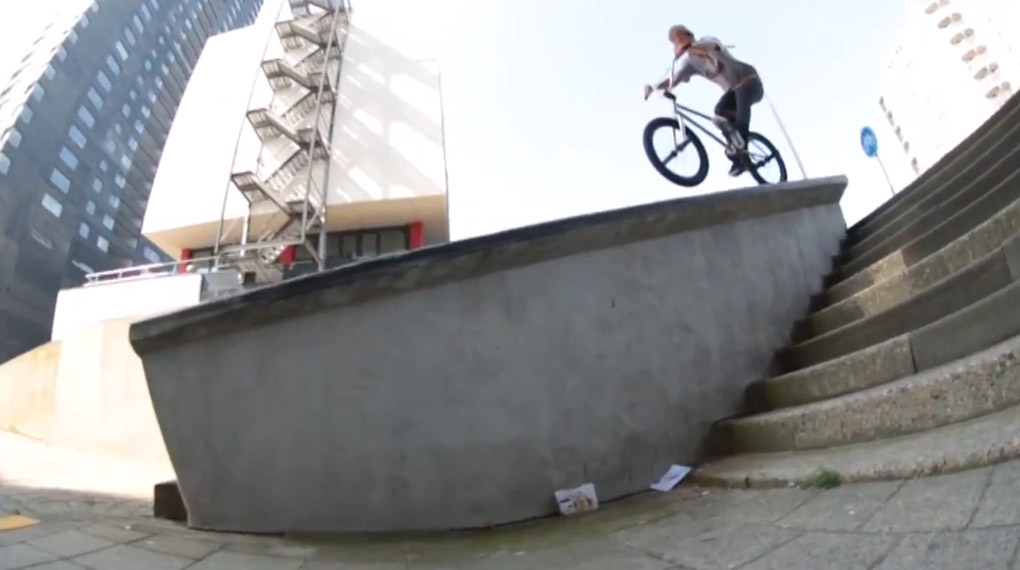 Das war aber auch lange überfällig: Moritz Nußbaumer wurde ins Pro-Team von wethepeople befördert und dankt es mit einem Welcome-Edit voller Banger. Feuer!