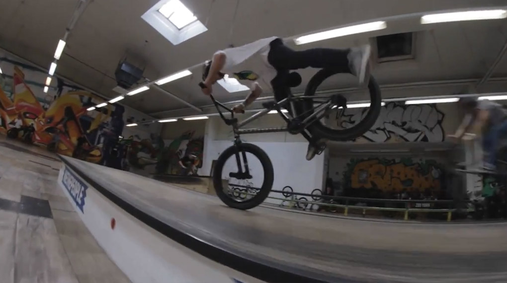 Der kunstform BMX-Shop ist fast mit seiner kompletten Mannschaft zur wethepeople Autumn Session nach Trier gereist. Hier gibt