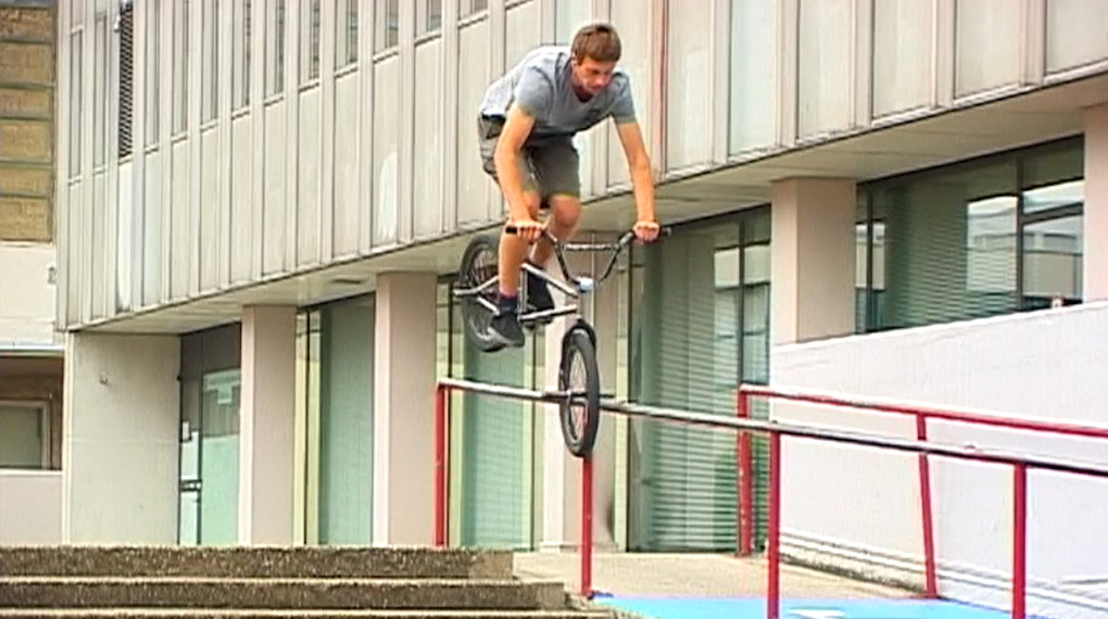 Die Jungs von Gangbang Bikes haben für den Bangers-Videocontest 2015 zu alter Stärke zurückgefunden und mit einem Knalleredit den dritten Platz abgestaubt.