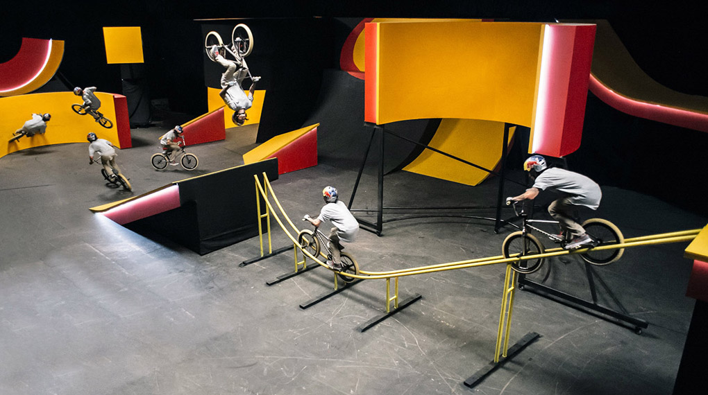 Kriss Kyle hat sich mit Kaleidoscope wieder einmal selbst übertroffen. Diesen Meilenstein der BMX-Videogeschichte solltest du auf keinen Fall verpassen!