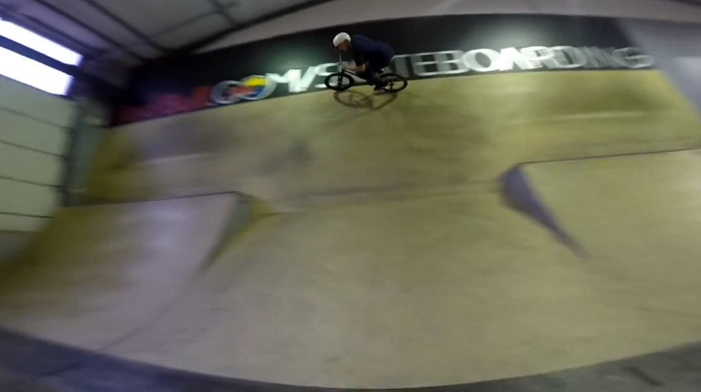 Spaß in Ostfriesland: Das Orgateam und die Helfer des PDS Jams aus Dinslanken haben einen Roadtrip in die Skatehalle Aurich unternommen. Check das Video!