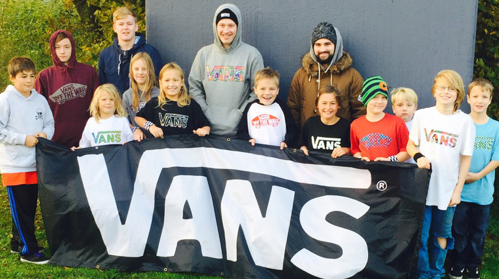 Was beim Vans Herbstcamp 2015 der Sportpiraten aus Flensburg los war, verraten dieses Video von Lara Lessmann und eine kleine Fotogallery.