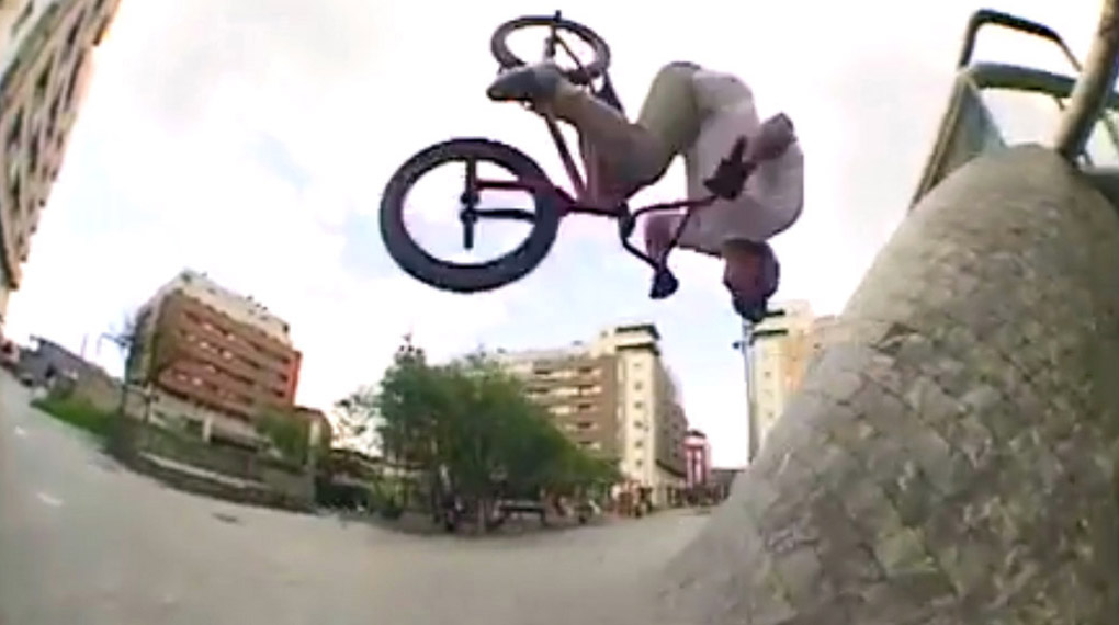 Das sollen Leftovers sein? Hier kannst du dir all jene Aufnahmen angucken, die es nicht in die Section von Kriss Kyle auf Nearly 4 geschafft haben.