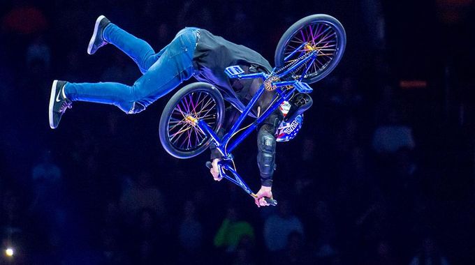 Niemand hat 2015 so viele World Firsts auf einem BMX-Rad rausgehauen wie der Nitro-Circus-Fahrer Ryan Williams. Grund genug, ihn zum Interview zu bitten.