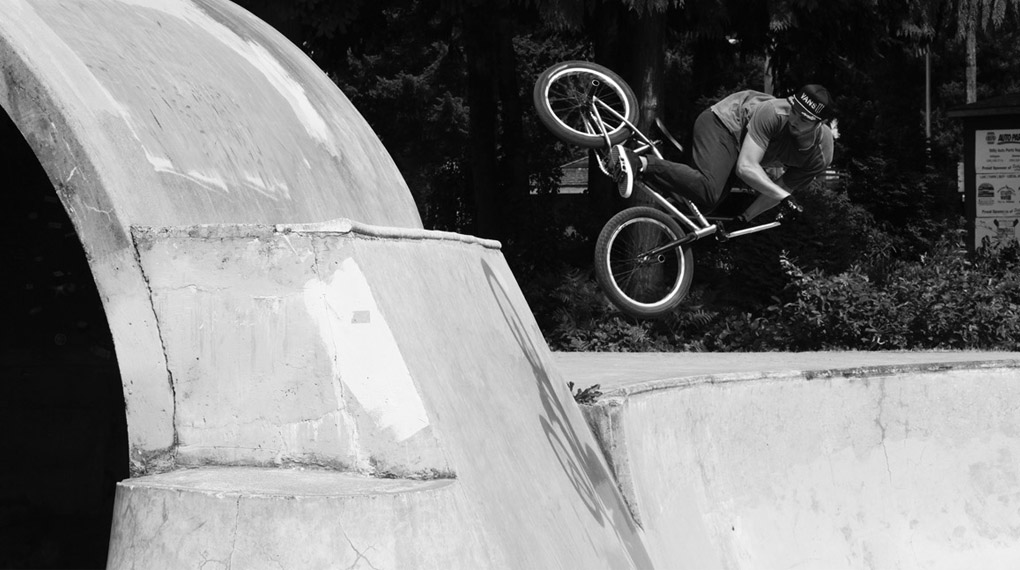 Hier sind ein paar Fotos vom Traumurlaub der Rampenfraktion des europäischen Vans-Teams, der die Jungs auch 2015 wieder in den Nordwesten der USA führte.