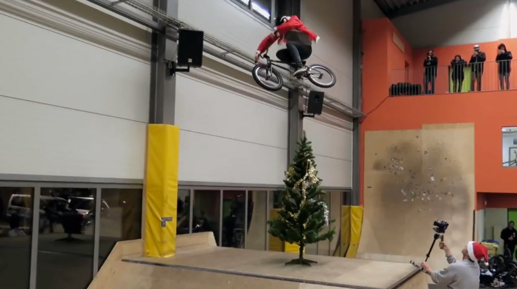 Die Teilnehmer des XMas Jams 2015 in der Freestyle Halle Zürich​ haben es sich ordentlich besorgt. Hier geht