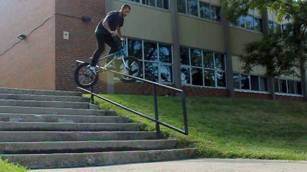 Um die Wartezeit auf seinen Part in 